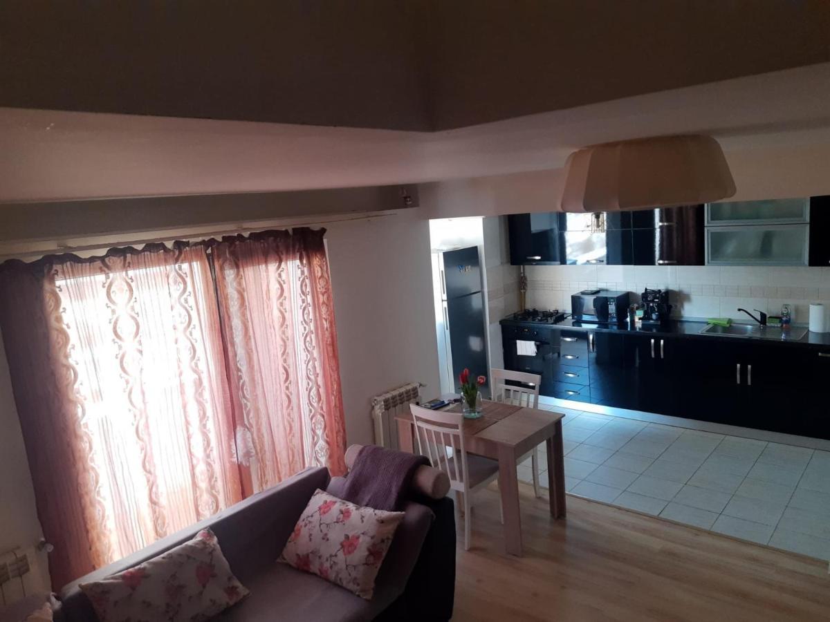 Apartament 3 Camere Râmnicu Vâlcea Eksteriør bilde